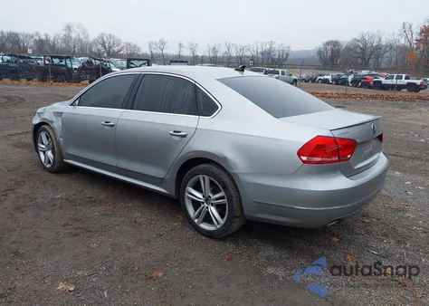 2012 Volkswagen Passat 2.0L Tdi Sel Premium из США, поврежденный, VIN 1VWCN7A36CC005719